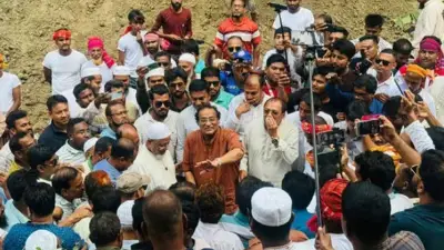 সংস্কৃতি প্রতিমন্ত্রী: খাল খননে অনিয়ম বরদাশত নয়, নাটোরে পর্যটক হয়রানি