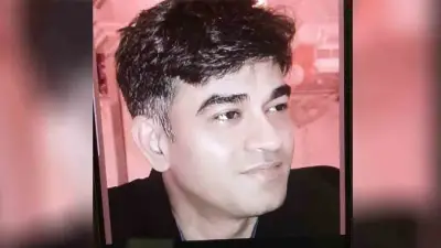 দক্ষিণ কোরিয়ার উদ্দেশে দেশ ছাড়লেন আসিফ মাহমুদ