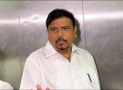 পশ্চিমবঙ্গের সাবেক মন্ত্রী সুজিত বসু ইডির হাতে গ্রেপ্তার