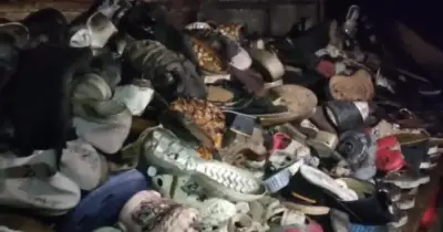 সাভারে জুতার দোকানে আগুন, সাত দোকান ক্ষতিগ্রস্ত