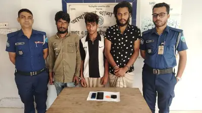 আখাউড়ায় ইয়াবাসহ আটক ৩, ট্রাইব্যুনালে নতুন প্রসিকিউটর