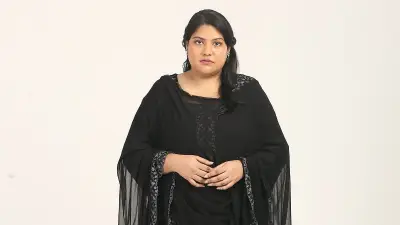 ভারতে কারিনা কায়সারের চিকিৎসা শুরু, প্রথমে ফুসফুসের সমস্যা সমাধান