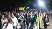 জাবিতে ধর্ষণচেষ্টার প্রতিবাদে নারী শিক্ষার্থীদের বিক্ষোভ, প্রক্টরের পদত্যাগ দাবি