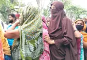 অন্তঃসত্ত্বা সুমির টিসিবির পণ্য কিনতে সাড়ে তিন ঘণ্টা অপেক্ষা