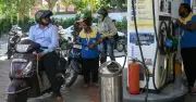 ইরান যুদ্ধের পর প্রথমবার জ্বালানি তেলের দাম বাড়াল ভারত