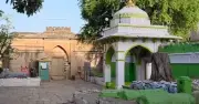 ভোজশালা-কামাল মাওলা মসজিদ চত্বরকে সরস্বতী মন্দির রায় দিল হাইকোর্ট