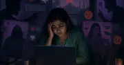 ঢাবি ছাত্রীর ফেসবুক মন্তব্যে যৌন হয়রানি ও হুমকি: নারীরা অনলাইনে নিরাপদ নন