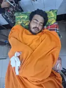 সীতাকুণ্ডে ছাত্রলীগ নেতাকে কুপিয়ে জখম, ঢাকায় চিকিৎসা