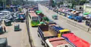 ঢাকা-চট্টগ্রাম মহাসড়কে ১৭ কিমি যানজট, ভোগান্তিতে যাত্রীরা