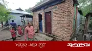 রাস্তার ইট তুলে বাথরুম নির্মাণের অভিযোগ ইউপি সদস্যের বিরুদ্ধে
