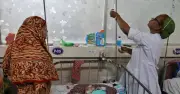 হামের প্রকোপে দিশেহারা নিম্নআয়ের পরিবার: চিকিৎসা খরচে ঋণের বোঝা