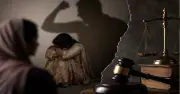 গার্মেন্টস শ্রমিকের স্বামীর নির্যাতন: অর্থনৈতিক নির্ভরতাই বাধা