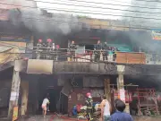রাজধানীর কলমিলতা কাঁচাবাজারে ভোরে অগ্নিকাণ্ড, এক ঘণ্টায় নিয়ন্ত্রণ