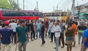 নওগাঁয় বাস কাউন্টারে হামলা: দূরপাল্লার বাস চলাচল বন্ধ, যাত্রীরা দুর্ভোগে