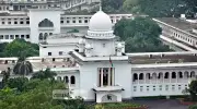 হাইকোর্টে ফুটপাত বরাদ্দ নীতিমালার বৈধতা চ্যালেঞ্জ