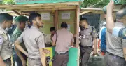 এনআইডি অনিয়ম রোধে ইসির উচ্ছেদ অভিযান, সরানো হলো ৬-৭ দোকান