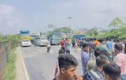 সোনারগাঁয়ে অটোরিকশাচালক হত্যায় মহাসড়ক অবরোধ