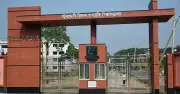 পবিপ্রবি শিক্ষক-কর্মকর্তার বিরুদ্ধে ভ্যানচালককে মারধরের মামলা