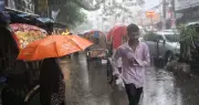 ৪ বিভাগে ভারী বৃষ্টির সম্ভাবনা, বলছে আবহাওয়া অফিস