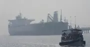 হরমুজ প্রণালি অবরোধে ভারতে মার্কিন জ্বালানি আমদানি বাড়ানোর পরিকল্পনা