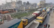 ঈদে সড়ক মেরামতের কাজ অসম্পূর্ণ, তীব্র যানজটের আশঙ্কা