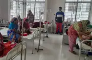 নোয়াখালী হাসপাতালে হামে আক্রান্ত শিশুর মৃত্যু, চিকিৎসা সংকট তীব্র
