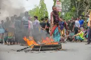 প্রধানমন্ত্রীর আশ্বাসে পাটশ্রমিকদের আন্দোলন স্থগিত