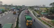 ঈদযাত্রায় ভোগান্তি: বাসে দ্বিগুণ ভাড়া, খোলা ট্রাকে ঝুঁকি