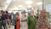 মেট্রোরেলে বয়স্ক ও প্রতিবন্ধীদের জন্য বিশেষ ছাড় কার্যক্রম শুরু