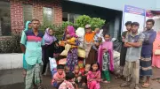 ইটভাটায় মজুরি না পেয়ে ঘরমুখো শ্রমিকরা, বাড়তি ভাড়ায় বিপাকে
