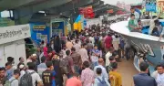 ঈদুল আজহায় সদরঘাটে যাত্রী চাপ কম, স্বস্তিতে ঘরমুখো মানুষ