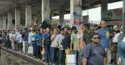 ঈদযাত্রায় মহাখালী টার্মিনালে চাপ থাকলেও পরিস্থিতি স্বাভাবিক