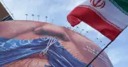যুক্তরাষ্ট্রের সঙ্গে যুদ্ধের আশঙ্কা কম, প্রস্তুত ইরান