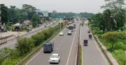 শিবচরে চলন্ত বাস থেকে ছিটকে যাত্রীর মৃত্যু