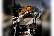 ঈদের দিন চট্টগ্রামে বাস-লেগুনা সংঘর্ষে নিহত ৩