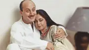 অনুপম খেরের সঙ্গে কিরণের ৪১ বছরের দাম্পত্য: বন্ধুত্বই মূল চাবিকাঠি
