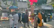 ঈদের তৃতীয় দিনে রাজধানীর বিনোদনকেন্দ্রে দর্শনার্থীদের ভিড়