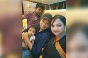 সড়ক দুর্ঘটনায় স্বামী-মেয়ে-শ্বশুর হারিয়ে বিধ্বস্ত সাবরীনা