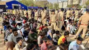 পশ্চিমবঙ্গে আটক ৪০০, বাংলাদেশে পাঠানোর প্রচেষ্টা; নেত্রকোণায় বাসচাপায় ৩ নিহত