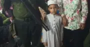 লঞ্চে হারানো শিশুকে উদ্ধার করল আনসার সদস্যরা