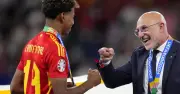 লামিনে ইয়ামালের বিশ্বকাপ মিসের ভয়: হ্যামস্ট্রিং ইনজুরি নিয়ে উদ্বেগ