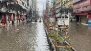 ঢাকায় ভোরের বৃষ্টিতে রাস্তায় পানি, ভোগান্তি কমেছে ছুটির দিনে