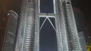 হোটেলে পানি না পেয়ে যা শুনলাম