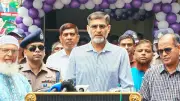 ঝড়ে নৌকাডুবি, সন্তানকে বুকে জড়িয়েই মায়ের মৃত্যু