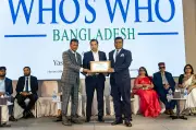 শাখাওয়াত হোসেন পেলেন হু’জ হু বাংলাদেশ অ্যাওয়ার্ড