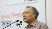 দায়িত্বশীল সাংবাদিকতাই স্বাধীনতা টিকিয়ে রাখবে: মাহফুজ আনাম