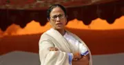 ভবানীপুরে মমতা এগিয়ে, রাজ্যে হাড্ডাহাড্ডি লড়াই