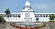 ইউনূস সরকারের বৈধতা চ্যালেঞ্জ করে হাইকোর্টে রিট