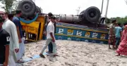 মুক্তাগাছায় ট্রাক-অটোরিকশা সংঘর্ষে তিন নারী নিহত