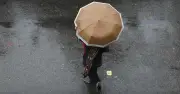 রাজধানীতে মুষলধারে বৃষ্টি, নগরবাসীর স্বস্তি